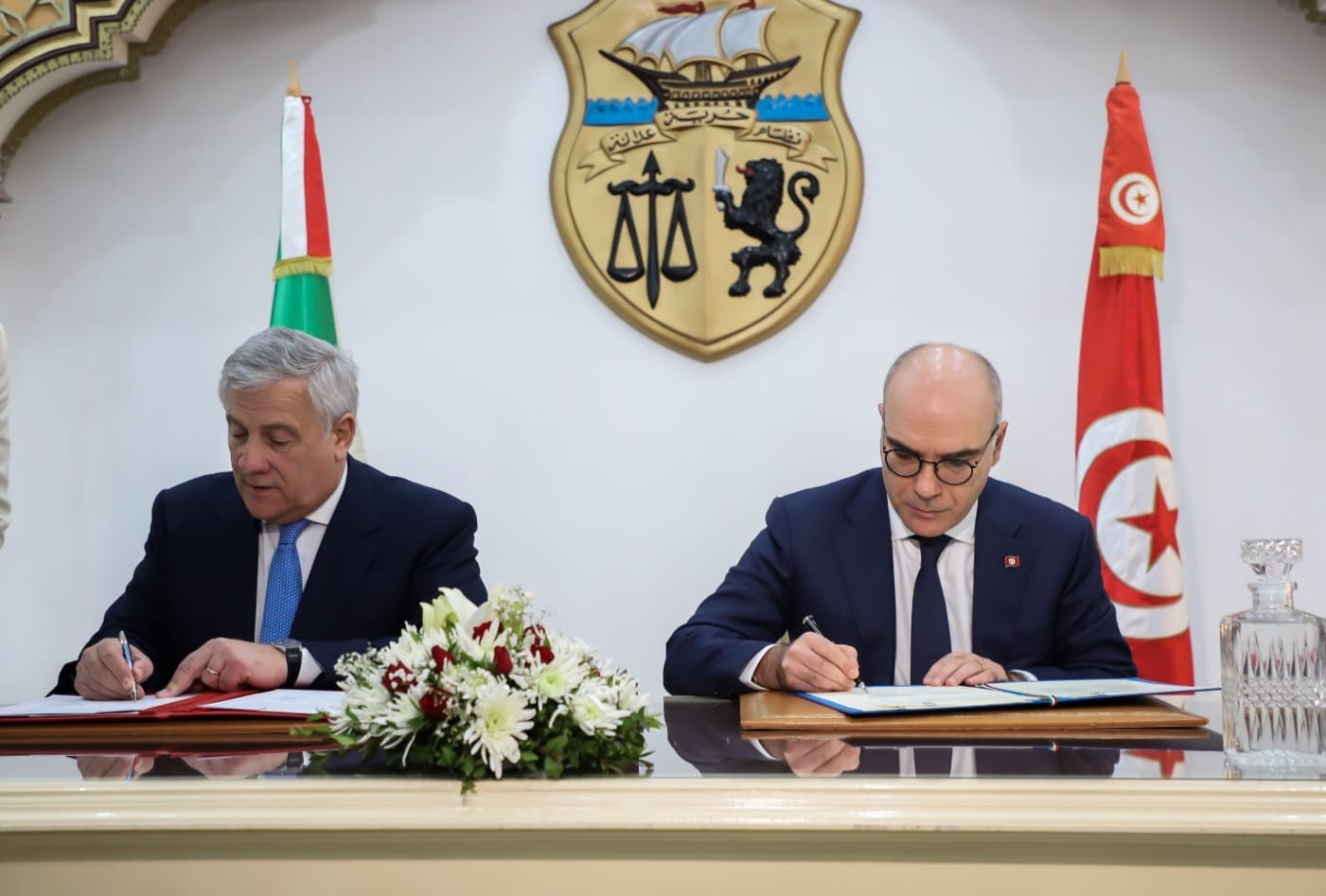 توقيع مذكرة تفاهم للهجرة النظامية بين تونس وإيطاليا